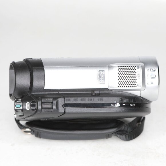 Sony DCR-DVD610 DVD Handycam Camcorder Video Recorder 40x Optical Zoom Silver - Picture 14 of 14